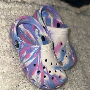 CROCS Purple and Pink Water Shoes with Ventilation